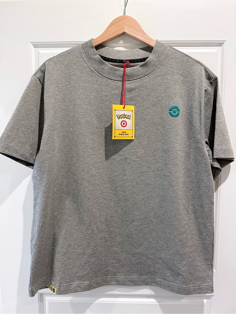 NWT Pokemon x Target Jigglypuff Grey Crewneck T-Shirt XS (Small)